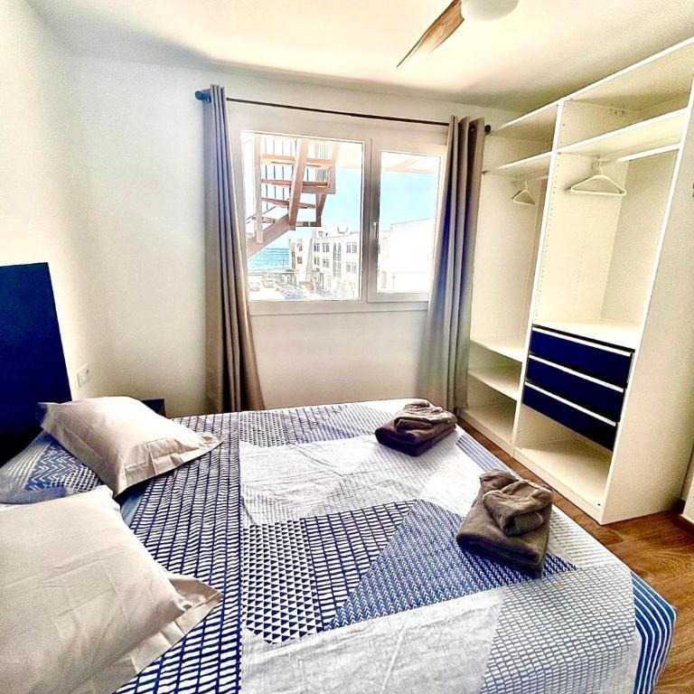Stunning sea view apartment with big balcony in the center - Apartamento de 2 dormitorios - 18