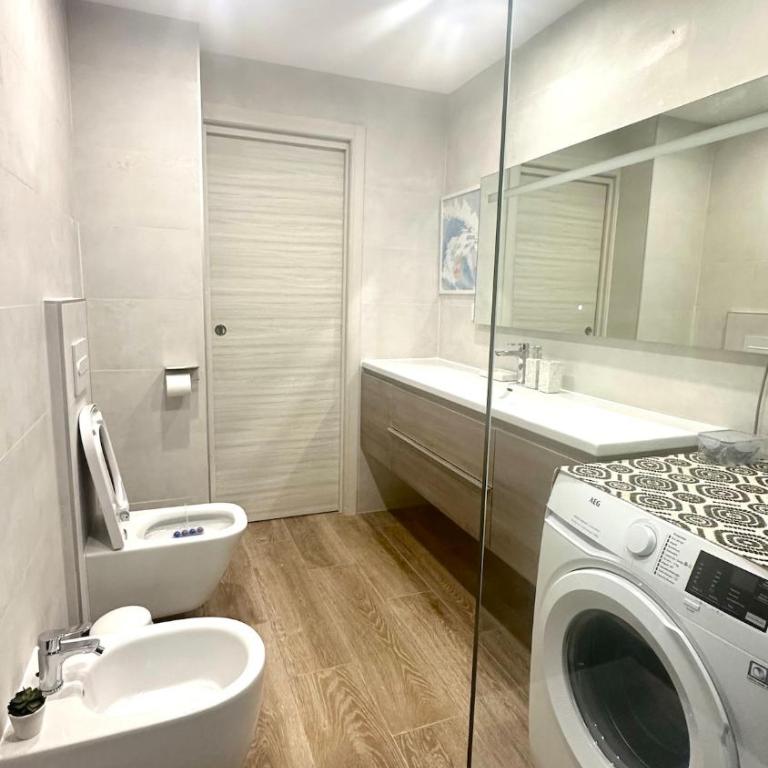 Stunning sea view apartment with big balcony in the center - Apartamento de 2 dormitorios - 26