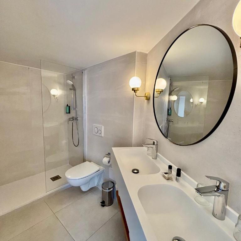 Hotel Boréal Nice - Chambre Triple - Accès par Escalier Uniquement - 5