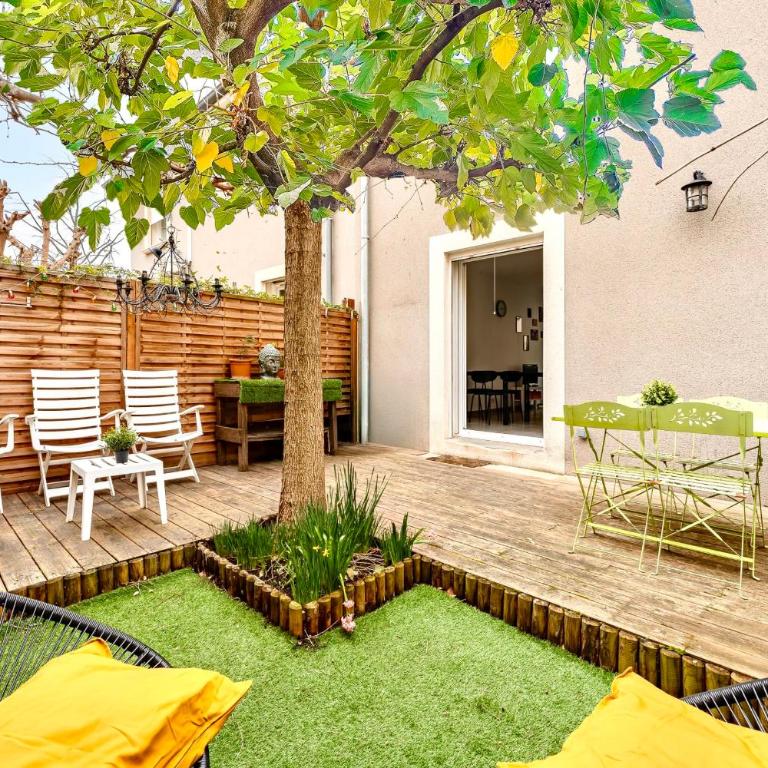Le Mûrier - Maison de ville avec patio parking - 6 pers - Maison de Vacances - 6
