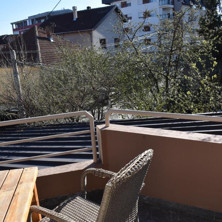 Garni Hotel Lion - Apartman Tipa "Suite" sa 1 Spavaćom Sobom - 12