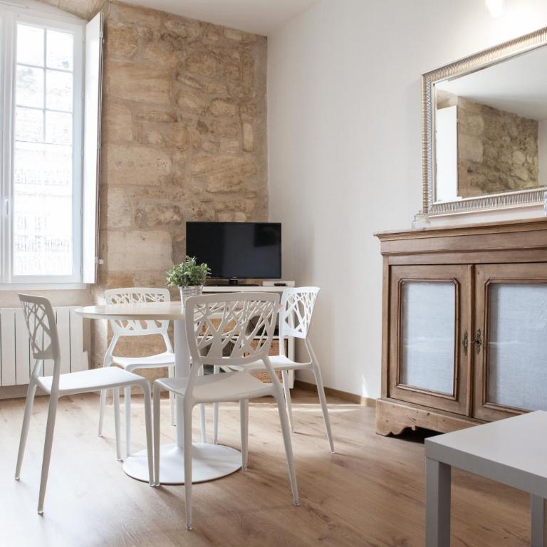 Augustins -Petit cocon calme et lumineux avec parking - Appartement 1 Chambre - 7