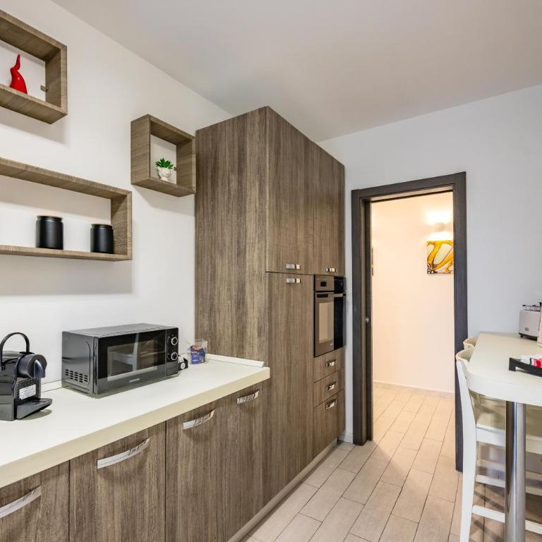 Casa Kenzo with parking by NapoliApartments - Appartamento con 2 Camere da Letto e Terrazza - 13
