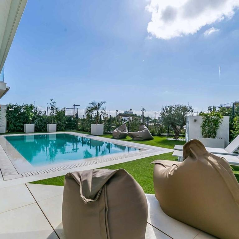 131 - Luxury Apartment with Private Pool and Views, El Higueron - Apartamento de 3 dormitorios - 3