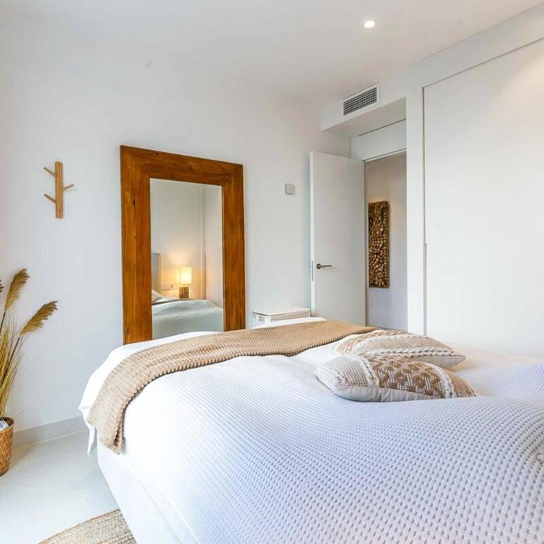 131 - Luxury Apartment with Private Pool and Views, El Higueron - Apartamento de 3 dormitorios - 33