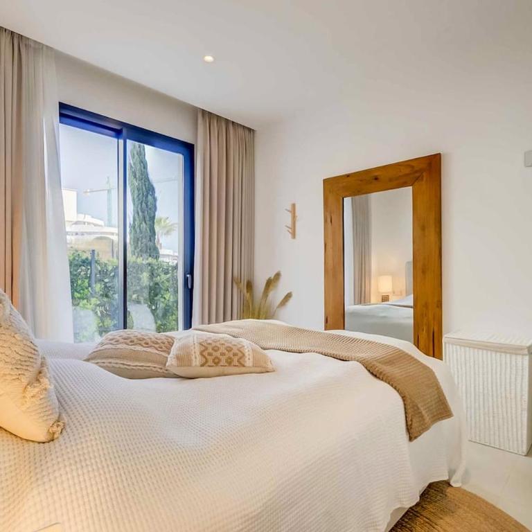 131 - Luxury Apartment with Private Pool and Views, El Higueron - Apartamento de 3 dormitorios - 38