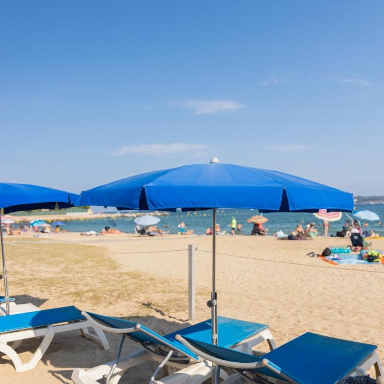 Villa 130m2, near St-Tropez, direct beach access - Villa 3 Chambres - 32