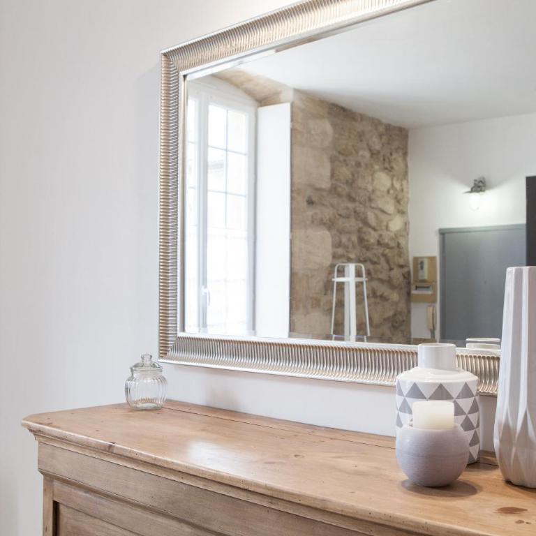 Augustins -Petit cocon calme et lumineux avec parking - Appartement 1 Chambre - 12
