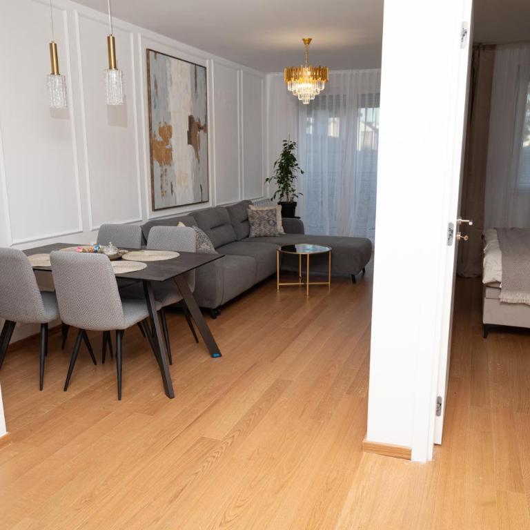 Elegant Downtown Apartment with Private Parking - Apartman sa 1 Spavaćom Sobom - 24