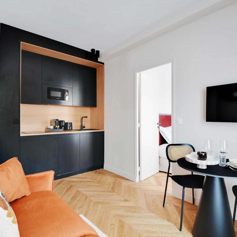 Cozy Entire Apartment Near the Eiffel Tower - Appartement - 2