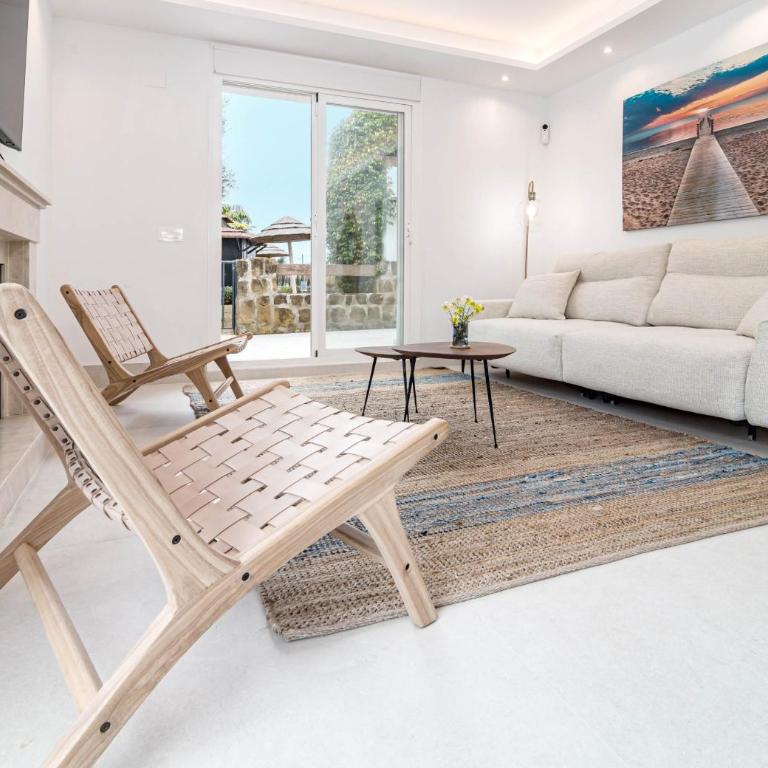 Aloha Royal 19 - Apartamento con vistas a la piscina - 2