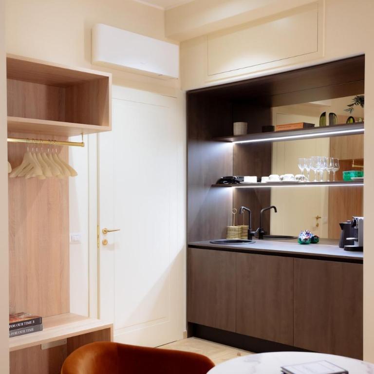 GiglioMilanEstates - Luxury Apartment in Duomo - Appartamento Deluxe con 2 Camere da Letto - 12