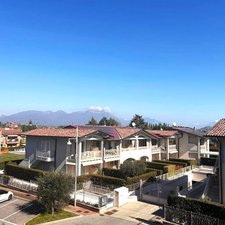 Casa Magenta Giardino Privato e Piscina nel Borgo - Appartamento - 66