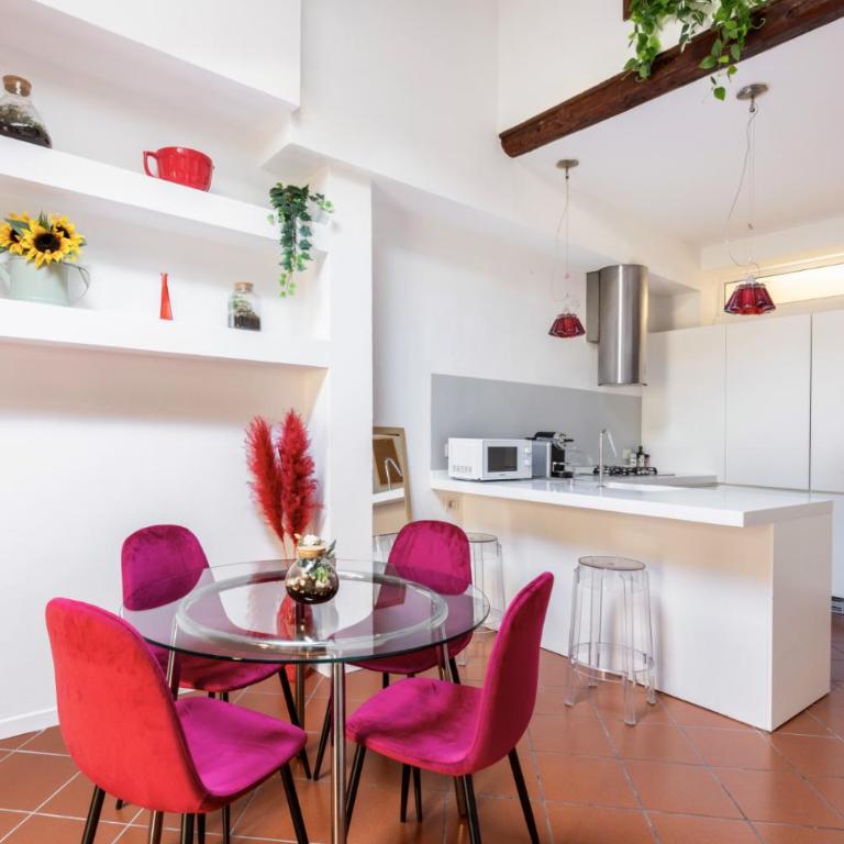 Bright Design House in the Heart of Bologna - Appartamento con 2 Camere da Letto - 13