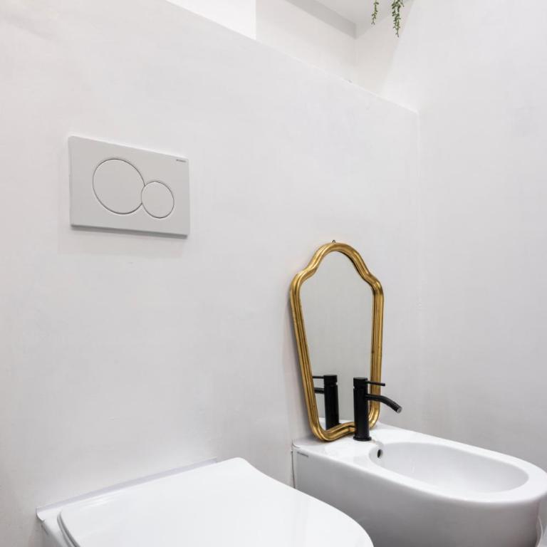 Bright Design House in the Heart of Bologna - Appartamento con 2 Camere da Letto - 26