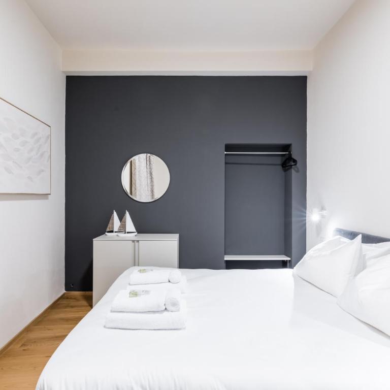 OldTown Chic Apartment between Aquarium and Metro - Appartamento con 2 Camere da Letto - 3