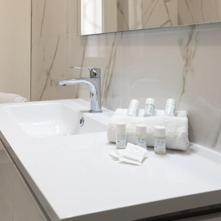 Garbatella Appartamento Moderno Relax e Comfort - Two-Bedroom Apartment - 34