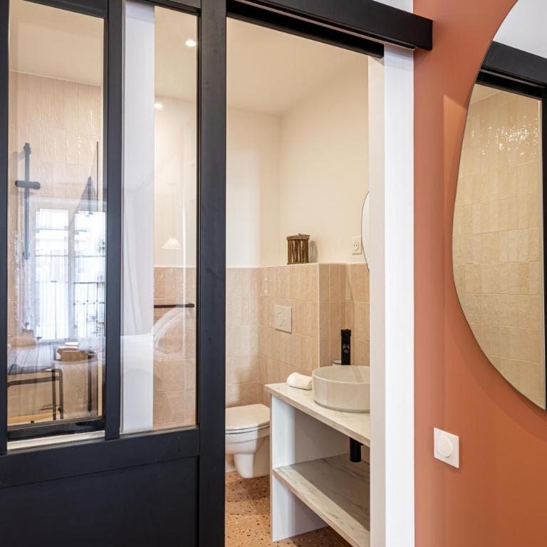 NEW! Remodeled & Spacious 4 Bedroom - 3 Bath - Heart of Nice - AC in all rooms - With a large elevator - Appartement - 18