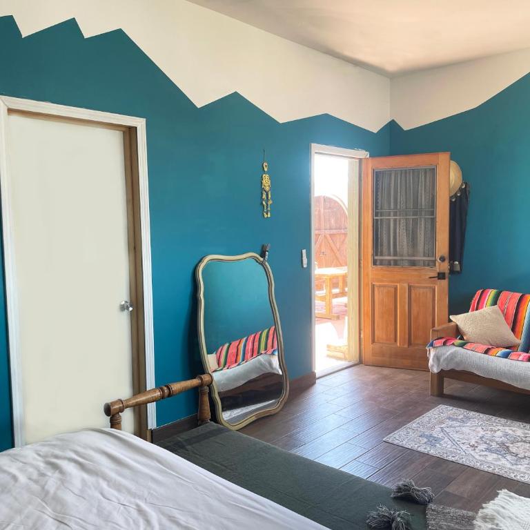 7 Arches - King Room - 2