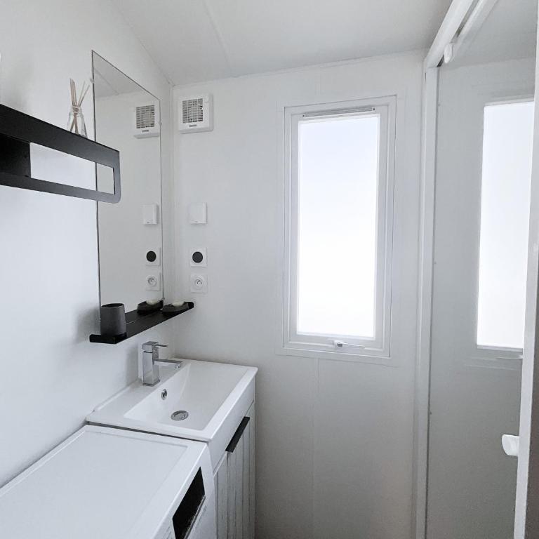 Le Ti Buch Mobilhome en Camping 4 étoiles avec Terrasse Plancha et Climatisation - Mobile Home - 7
