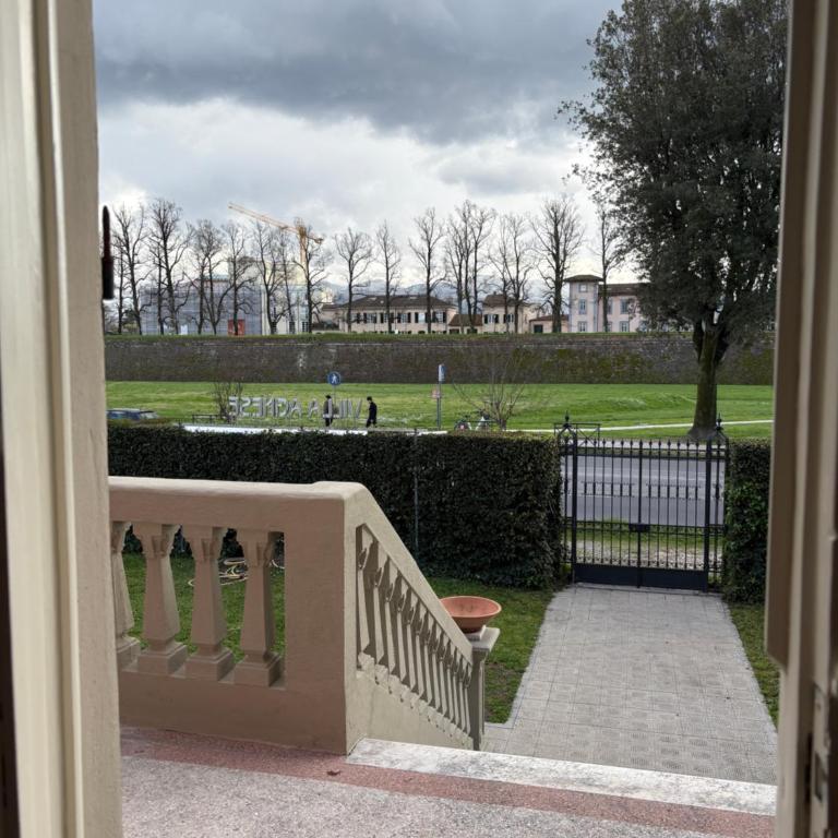 B&B Villa Agnese Lucca - Camera Matrimoniale con Letto Supplementare - 37