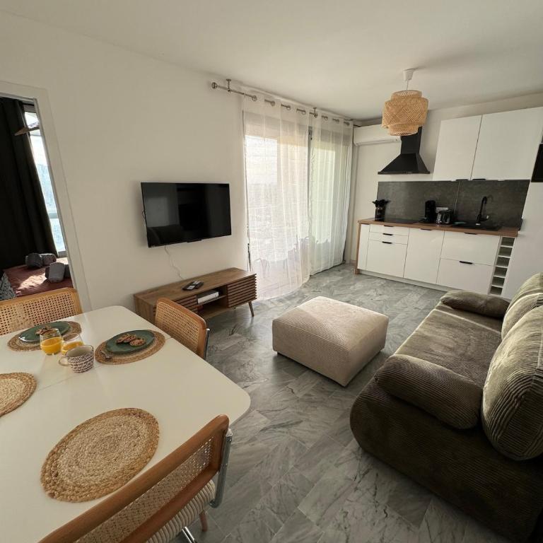 T3 Rénové vu Port Clim et Wifi - Appartement 2 Chambres - 12