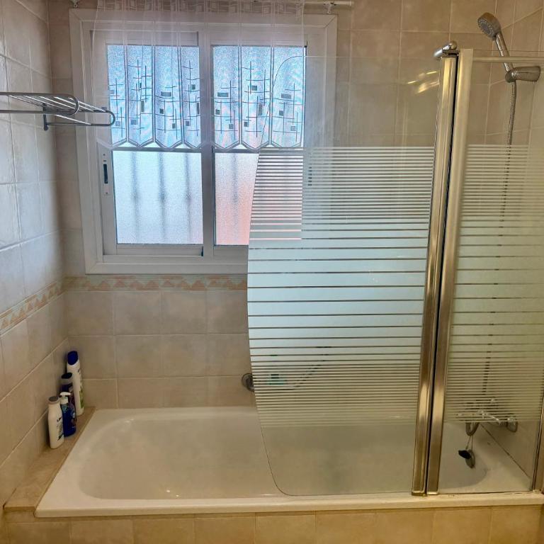 Prime Las Americas Getaway - Apartment with Huge Private Terrace & Pool Access - Apartamento de 1 dormitorio con balcón y vistas al mar - 9