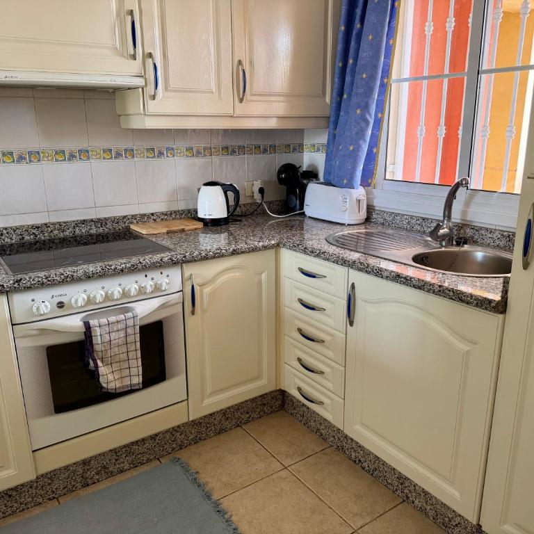 Prime Las Americas Getaway - Apartment with Huge Private Terrace & Pool Access - Apartamento de 1 dormitorio con balcón y vistas al mar - 40