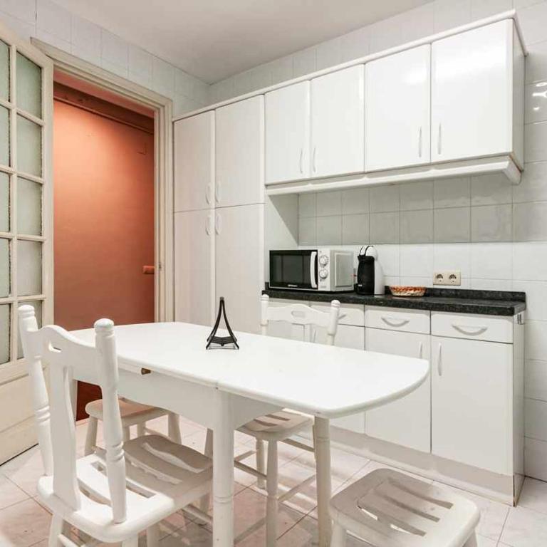 Precioso piso a 5 de la playa en Llanes LLNS006R - Three-Bedroom Apartment - 10
