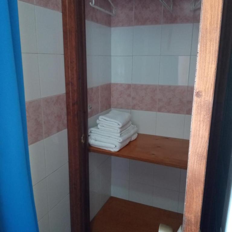 La Tortuga Lodging RoomS - Habitación Doble Pequeña - 9