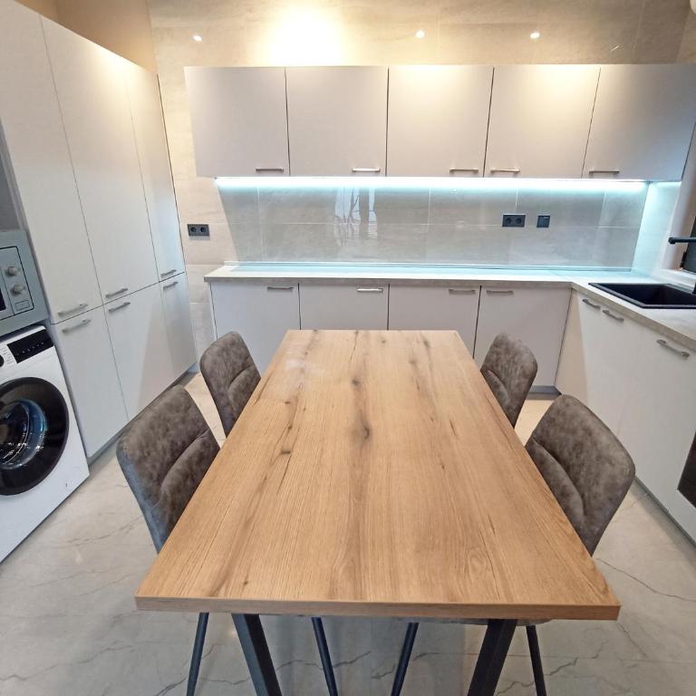 Amazing BayView Apartment Kotor - One-Bedroom Apartment - 4
