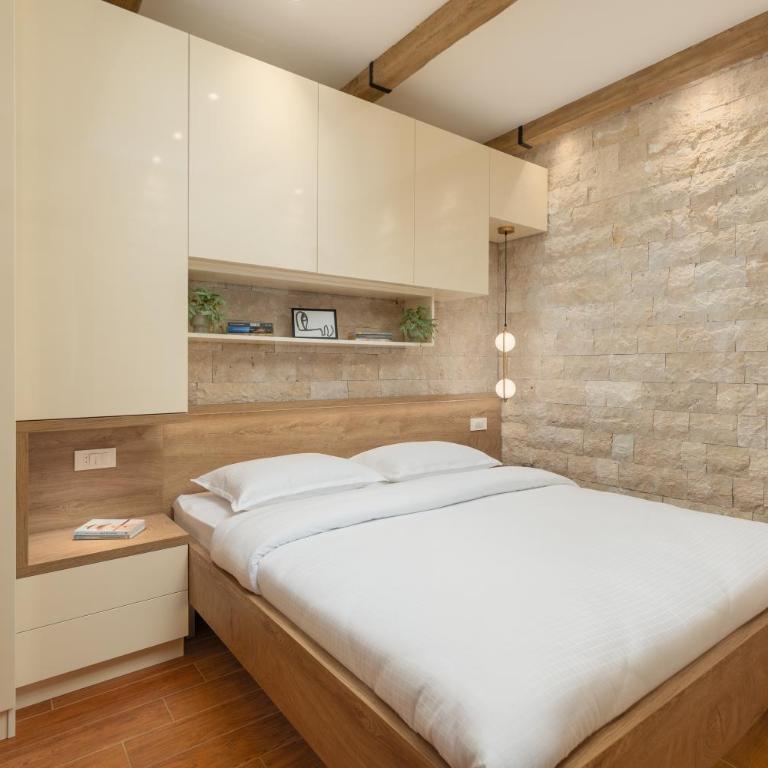 42° North Apartments - Apartment with Garden View - 3