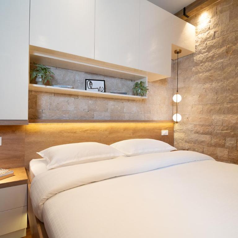 42° North Apartments - Apartment with Garden View - 2