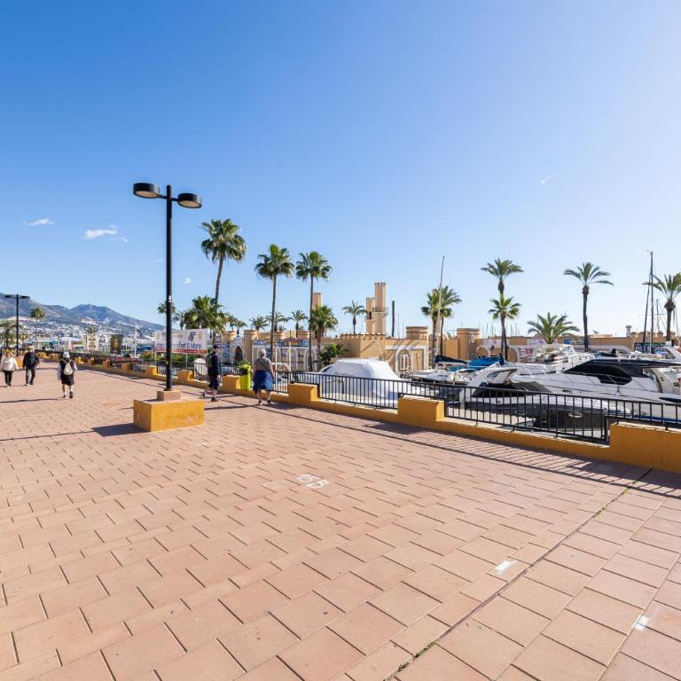 Fuengirola Apartment Puerto by AORA STAY - Apartamento - 40
