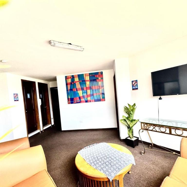 Departamento Familiar junto al Quicentro Norte - Apartamento de 3 dormitorios - 4