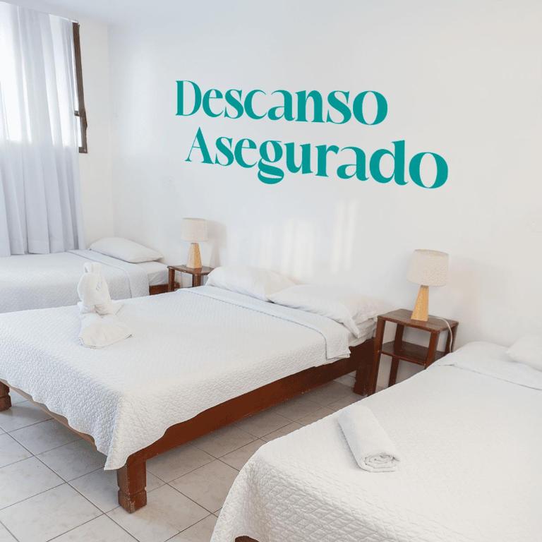 HOSTAL PIAZZOLLA - Habitación Triple Clásica - 3