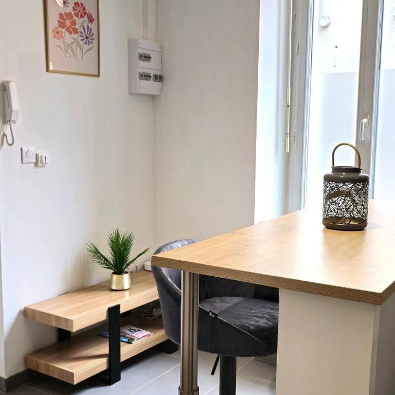 Tour Ouest - T2 entre Cité Médiévale et Bastide - Apartment mit 1 Schlafzimmer und Terrasse - 8