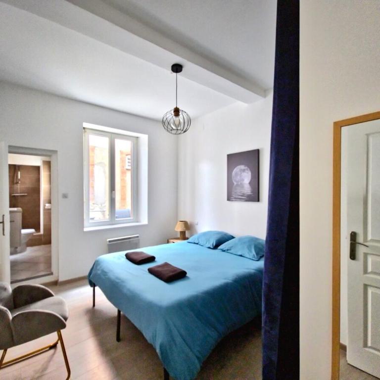 Tour Ouest - T2 entre Cité Médiévale et Bastide - Apartment mit 1 Schlafzimmer und Terrasse - 2