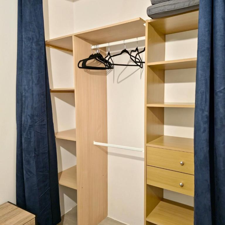 Tour Ouest - T2 entre Cité Médiévale et Bastide - Apartment mit 1 Schlafzimmer und Terrasse - 26