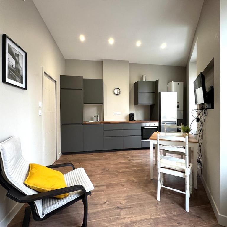 Appartement agréable proche gare - Apartment mit 1 Schlafzimmer - 1