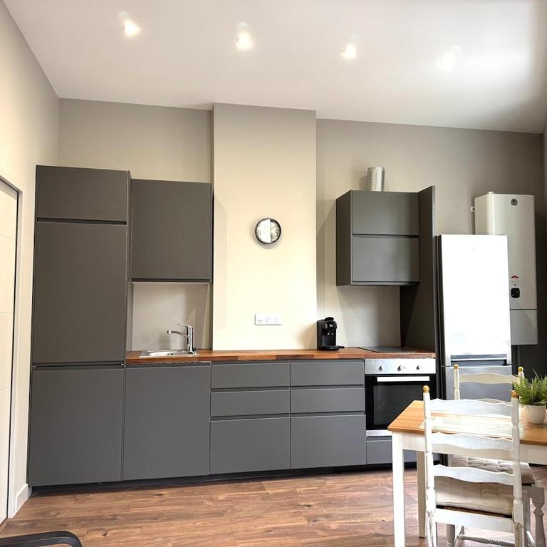 Appartement agréable proche gare - Apartment mit 1 Schlafzimmer - 12