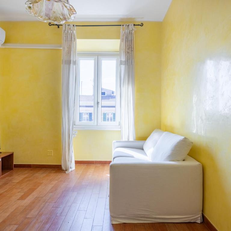 Emanuele Filiberto - Vivora Srl - Appartamento con 2 Camere da Letto - 10