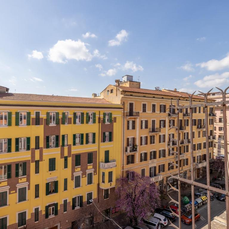 Emanuele Filiberto - Vivora Srl - Appartamento con 2 Camere da Letto - 11