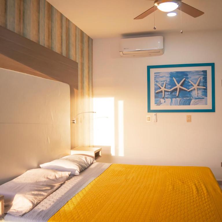 bonita habitación hotelera con balcón by G P S rentas - One-Bedroom Apartment - 2