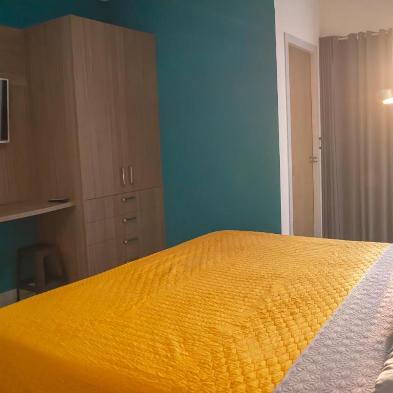 bonita habitación hotelera con balcón by G P S rentas - One-Bedroom Apartment - 3