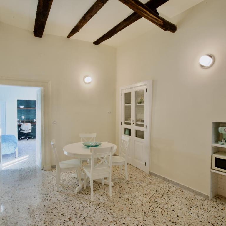 La Finestra sul porto - Old Town - One-Bedroom Apartment - 6