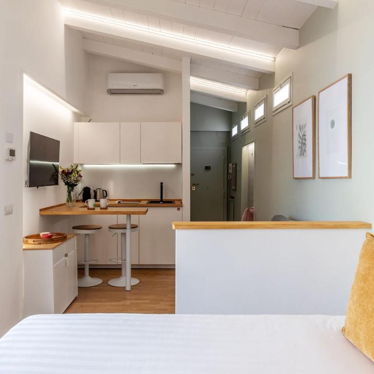 Rasella 21 - FromHometoRome - Appartamento Suite - 16