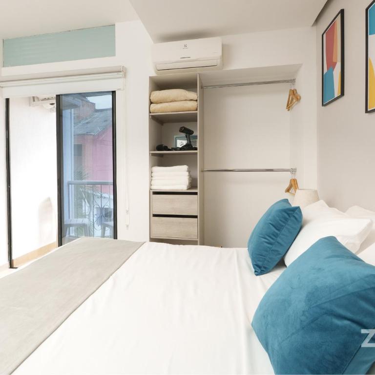 Hotel On By Zenya Host - Habitación Deluxe - 1 cama grande - 9