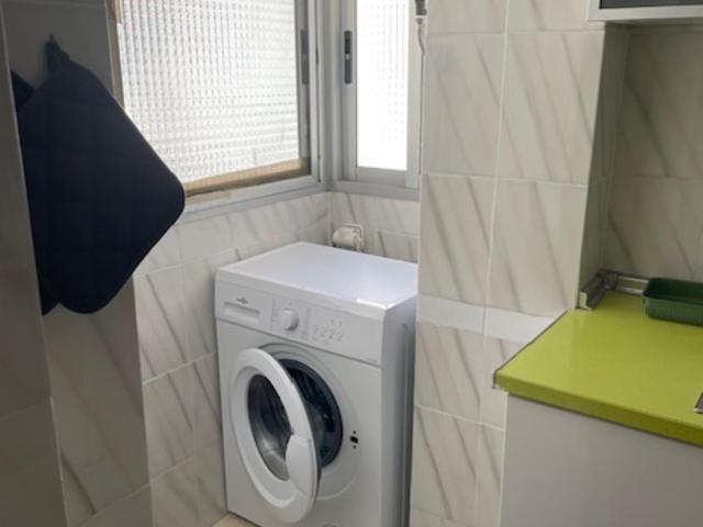 Tranquila, Céntrica y Luminosa Habitación de Matrimonio en Vivienda Compartida - Double Room - 17