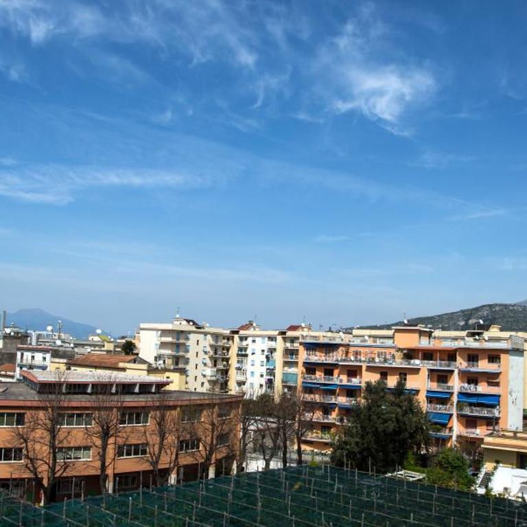 Sea Room Sorrento - Camera Matrimoniale con Balcone e Vista Mare - 7